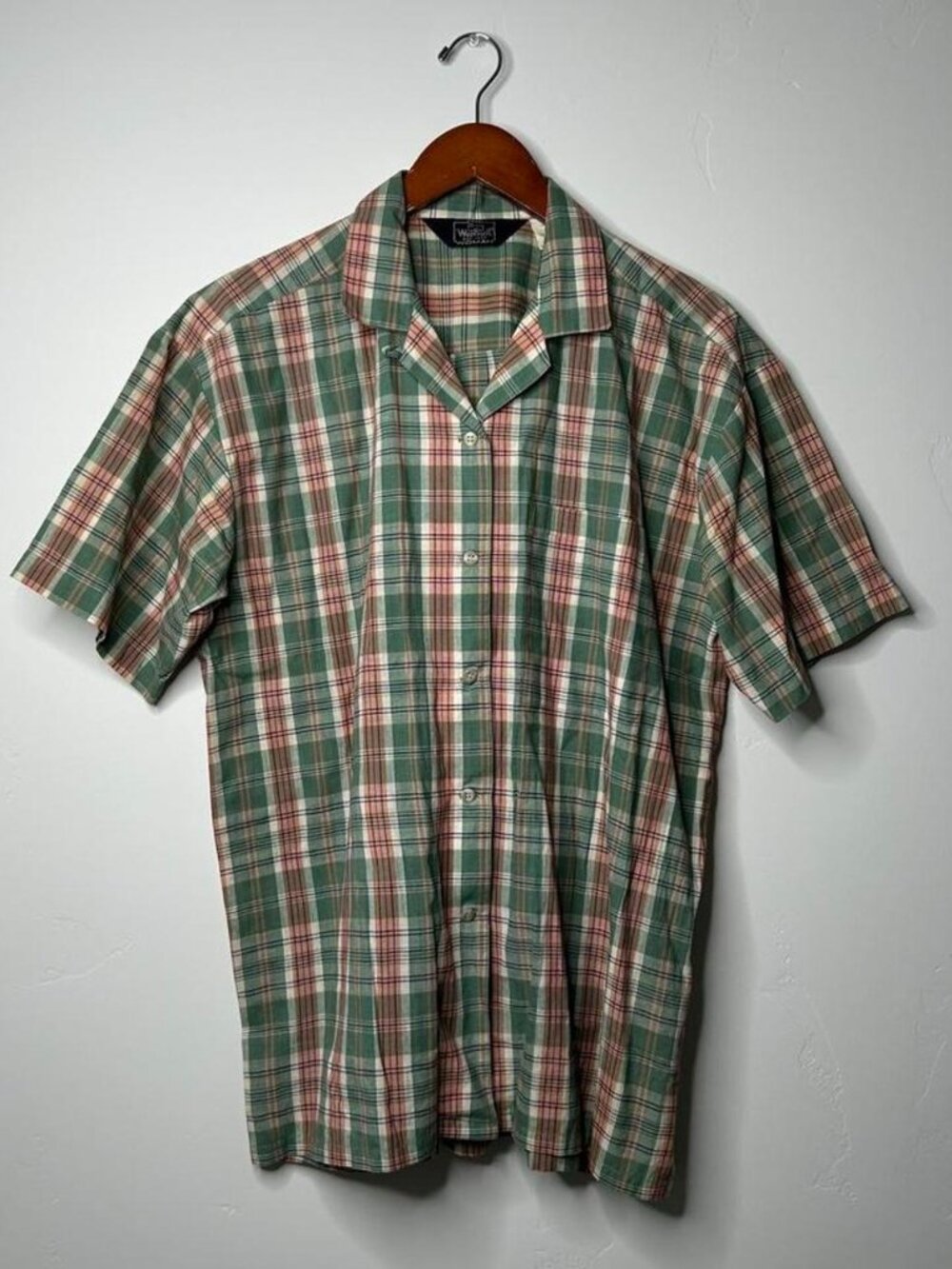 The Woolrich green and pink plaid short sleeve button up size 12 - Picture 2 of 5